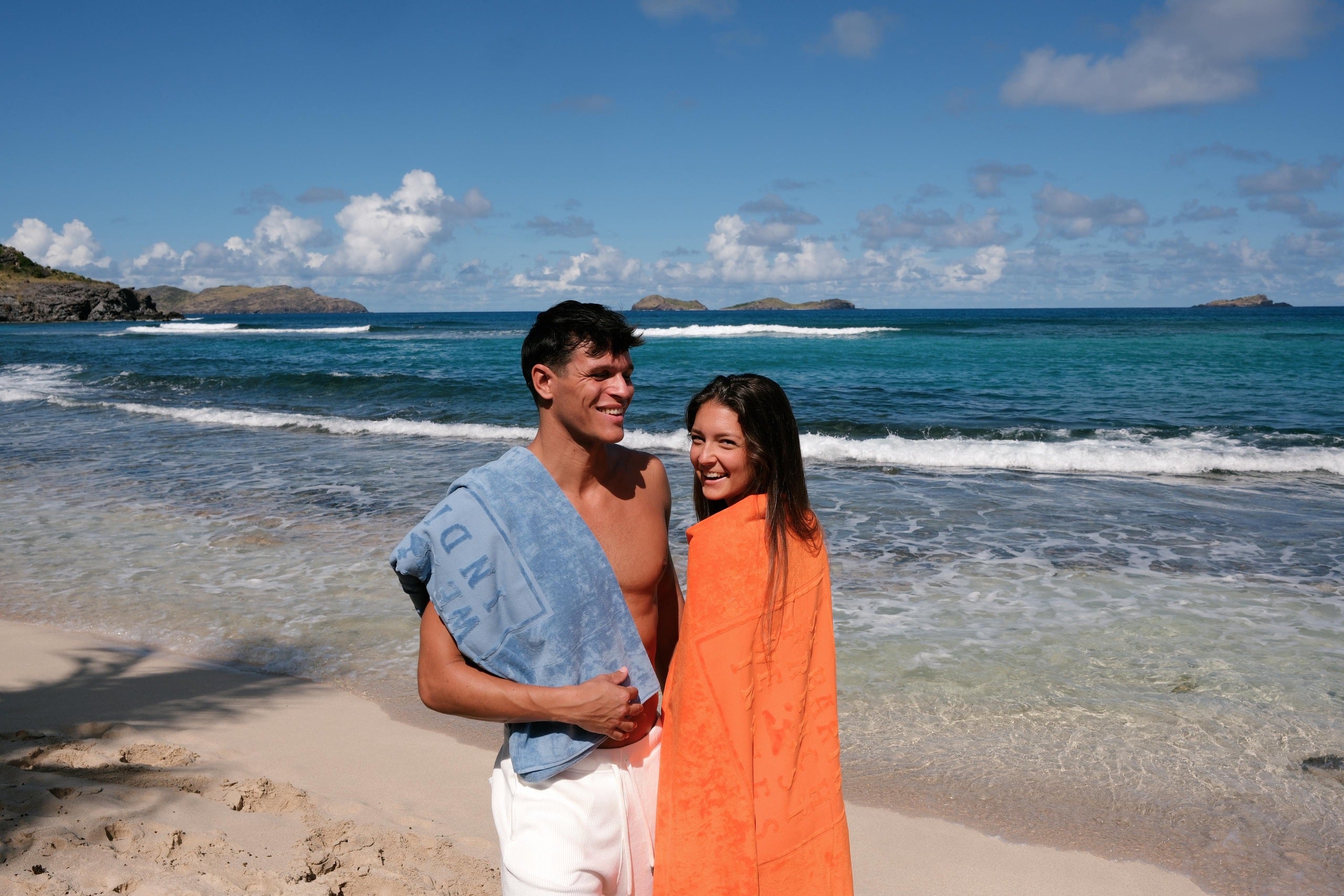 PREMIUM BEACH TOWEL